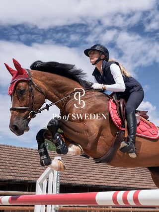 PS of Sweden AW23 Signature Saddle Pad - CHILLI RED